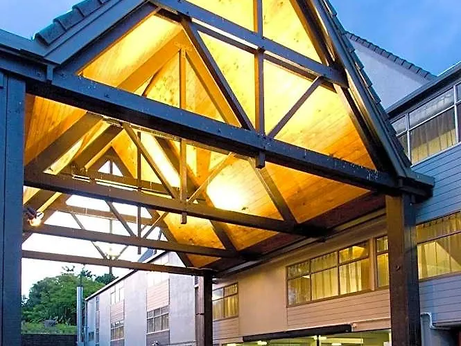 Imperial Hotel 4*
