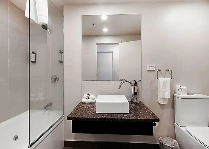 Imperial 4*